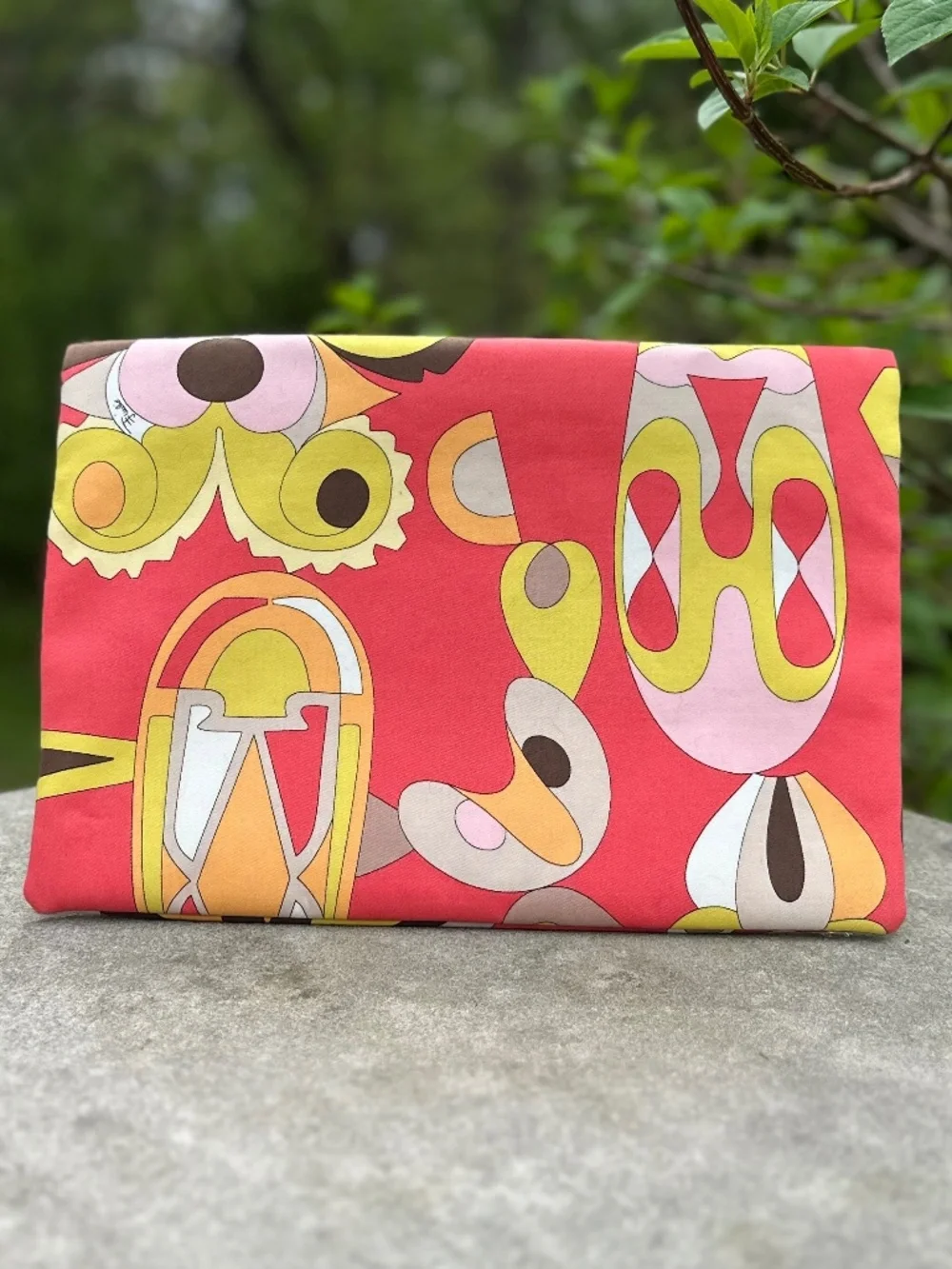 Handbag, Vintage Emilio Pucci Coral Abstract Foldover Bag/Clutch